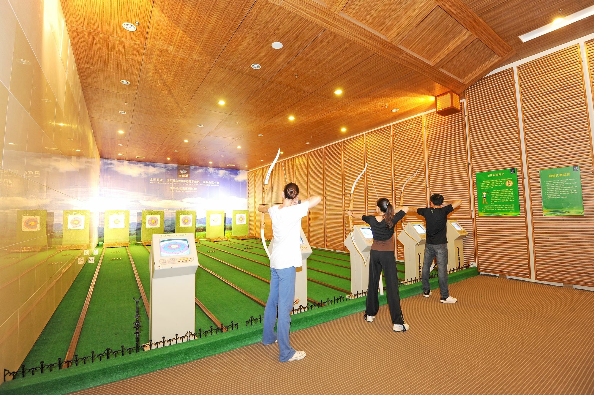 Ocean Spring Grand Metropark Hotel Zhuhai Exterior photo
